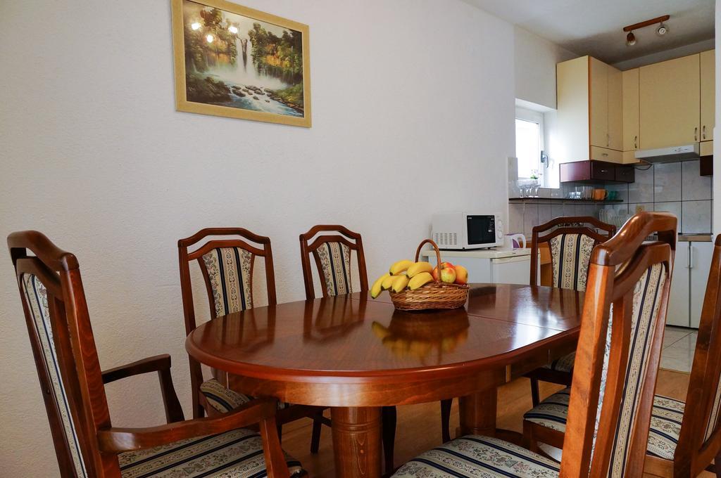 Guest House Heart Of Budva Ngoại thất bức ảnh